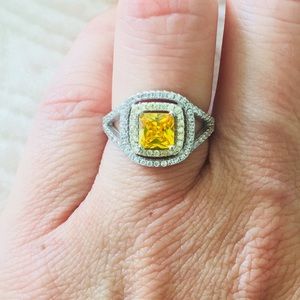Yellow diamond ring - cz and silver color plating